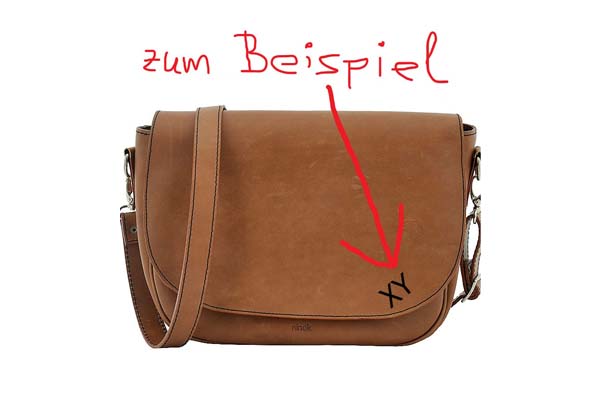 Tasche personalisieren, Initialen einprägen