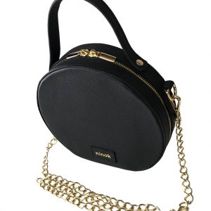 Circle Bag aus Leder in schwarz mit goldfarbenen Metallelementen. Zwei Henkel. Leder und Kettenhenkel.