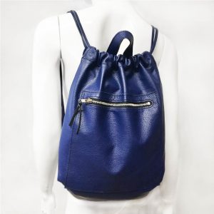 Leder Rucksack blau royalblau minimalistisch stylisch. Unisex Rucksack. Tasche für jeden Tag.