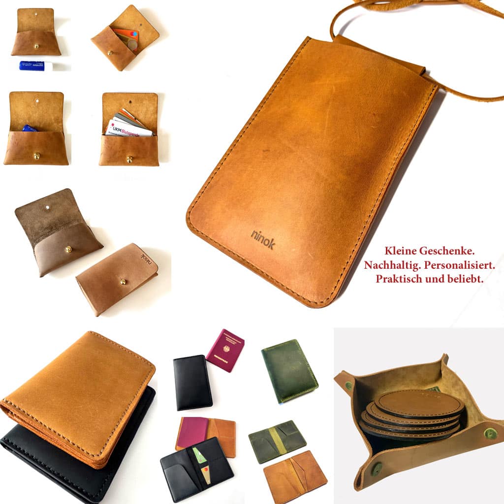 Kleine Geschenke aus Leder nützlich und beliebt unter 100 Euro. Kartenetuis, Reisepasshüllen, Lederschalen und Lederuntersetzer Sets, Münzetui EDC in cognac, braun, grau, grün, schwarz, gerne personalisiert mit Initialen oder Namen.