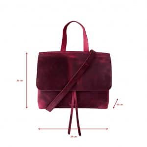 Ledertasche mit Klappe bordeaux lila vintage als Umhängetasche und Handtasche mit Henkel. Mittelgroße Damentasche mit Zugband. Handgenähte Ledertasche mit einem Innenfach aus Leder und abnehmbarem crossbody Riemen.